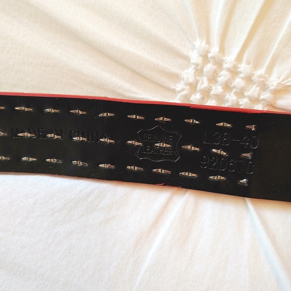 Y2k alternative red leather studded belt. Size 38-40 - Picture 5 of 6